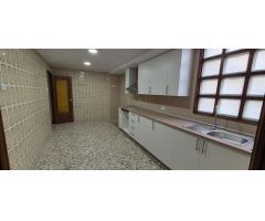 Piso en alquiler en Elche - Zona Centro