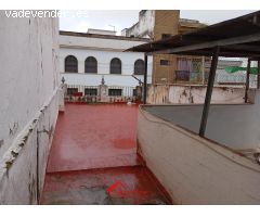 EN EXCLUSIVA, casa conservada, habitable y con muchas posibilidades en Santa Rosa.