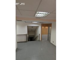 Excelente local en barrio de Chamartin, Calle Principe de Vergara con salida de humos