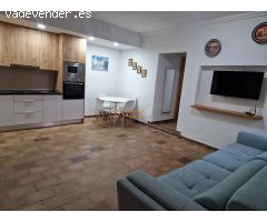SE ALQUILA LOFT CON PISCINA Y ZONAS COMUNES COMPARTIDAS
