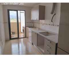 SE ALQUILAN VIVIENDAS CON PISCINA Y GARAJE EN ALBATERA