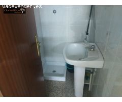SE ALQUILA ALTILLO EN GASOLINERA MORA