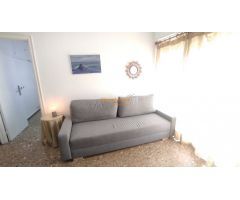 SE ALQUILA APARTAMENTO JULIO Y AGOSTO,  JUNTO AL MAR !!!!!!