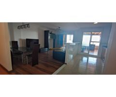 SE ALQUILA PRIMER PISO CON TERRAZA DE 40 M2, ZONA CAMPO DE FUTBOL !!!!!!!