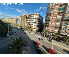 SE ALQUILA PISO EN EL CENTRO DE ALICANTE JUNTO LA ESTACIÓN DE TREN Y CORTE INGLÉS!