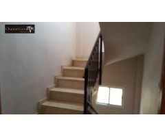 SE ALQUILA CHALET INDEPENDIENTE EN MONTESOL !!!!!!!!!!!!!!