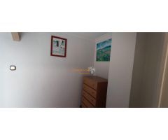 SE ALQUILA ENTRESUELO ZONA RAVAL SOLO ESTUDIANTES