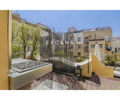 Ático único con torreón y terrazas en finca modernista en Barcelona