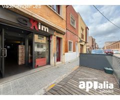 CASA ADOSADA CON NEGOCIO PROPIO EN GRACIÀ