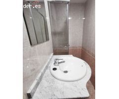 ¡COQUETO ÁTICO DÚPLEX COMPLETAMENTE REFORMADO!