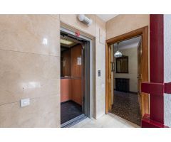 PISO TODO EXTERIOR ADAPTADO PARA MINUSVALIDOS CON EXCELENTES VISTAS, TRASTERO Y GARAJE