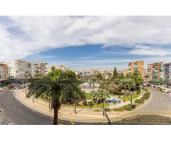 PISO TODO EXTERIOR ADAPTADO PARA MINUSVALIDOS CON EXCELENTES VISTAS, TRASTERO Y GARAJE