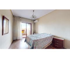 PISO TODO EXTERIOR ADAPTADO PARA MINUSVALIDOS CON EXCELENTES VISTAS, TRASTERO Y GARAJE