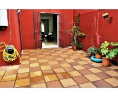 Chalet adosado de esquina en Plaza Almazara - Almensilla