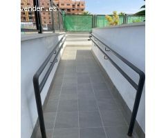 Precioso piso seminuevo en urb. privada, con zonas comunes y 2 plazas de garaje