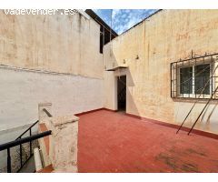 CASA DE 2 PLANTAS CON 4 HABITACIONES Y PATIO DE 20 M2 EN GRANJA SUÁREZ