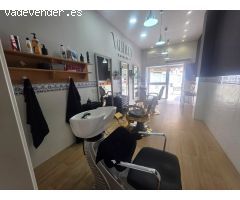 LOCAL COMPLETAMENTE PREPARADO PARA FUNCIONAR COMO BARBERÍA