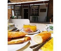 Venta bar por jubilacion, plena actividad, terraza, Iturrama