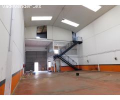Nave Industrial en Poligono Arboledas