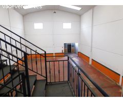 Nave Industrial en Poligono Arboledas