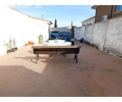 CASA CON PATIO DE 235M2 EN EL CENTRO DE CASARRUBUELOS