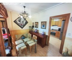 ¡Tu refugio mediterráneo te espera en La Zenia, Alicante!
