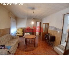 ¡¡ GRAN CASA CUEVA EN LA ALGUEÑA !!