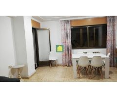 SE VENDE PISO EN CALLE HELLIN (CIRCUNVALACIÓN)