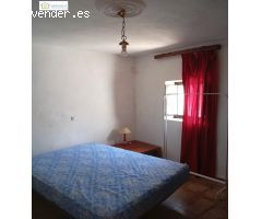Magnifica casa de pueblo en el centro de Higuera de la Sierra (Huelva)
