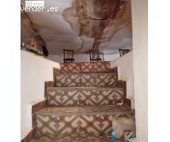 Casa a reformar íntegramente en el centro de Higuera de la sierra