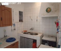 Casa a reformar íntegramente en el centro de Higuera de la sierra