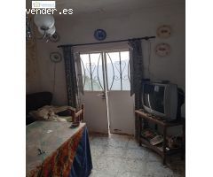 Casa a reformar íntegramente en el centro de Higuera de la sierra