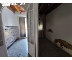Espectacular Casa en el centro de Gerena para reformar parcialmente
