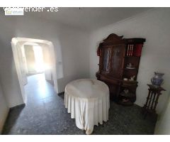 Espectacular Casa en el centro de Gerena para reformar parcialmente