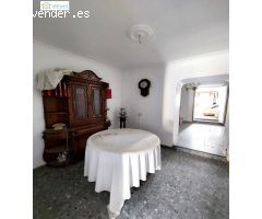 Espectacular Casa en el centro de Gerena para reformar parcialmente