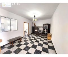 Vivienda de una planta con gran patio