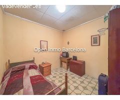 CASA CON GARAJE EN EL CASCO ANTIGUO DE CUBELLES