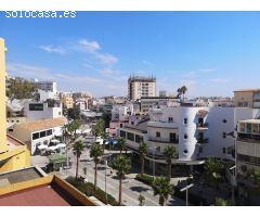 Apartamento en Alquiler en Torremolinos, Málaga