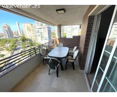 SE VENDE PISO DE 3 DORMITORIOS EN BENDORM PONIENTE CON VISTAS AL MAR Y GARAJE