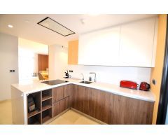 SE VENDE APARTAMENTO CON 3 DORMITORIOS EN URBANIZACION DE LUJO EN PLAYA PONIENTE, BENIDORM!