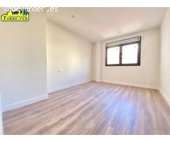 MAGNÍFICO ATICO DE LUJO EN PLENO CENTRO DE ALMERÍA.