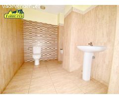 OPORTUNIDAD ÚNICA, AMPLIO LOCAL COMERCIAL HACIENDO ESQUINA EN FEDERICO GARCÍA LORCA