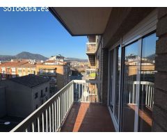 PISO REFORMADO DE 4 HABITACIONES EN MANRESA