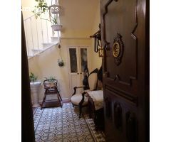 CASA CON ENCANTO EN EL CENTRO