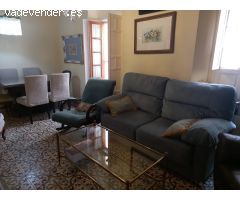 CASA CON ENCANTO EN EL CENTRO