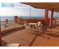 Impresionante ático en La Manga del Mar Menor con más de 200m2 de terrazas con vistas