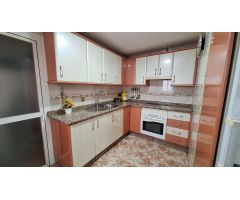 PISO 3 DORMITORIOS, 1 BAÑO , REFORMADO EN ZONA FUENSANTA ( CORDOBA )