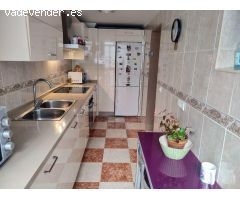PISO INTERESANTE 3 DORMITORIOS, 2 BAÑOS,  TERRAZA Y ASCENSOR EN ZONA MIRALBAIDA ( CORDOBA )