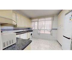 PISO 5 DORMITORIOS, 2 BAÑOS Y TERRAZA EN EL CENTRO DE CORDOBA (  CORDOBA )
