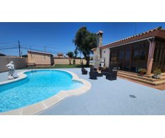 SE ALQUILA CHALET POR HABITACIONES